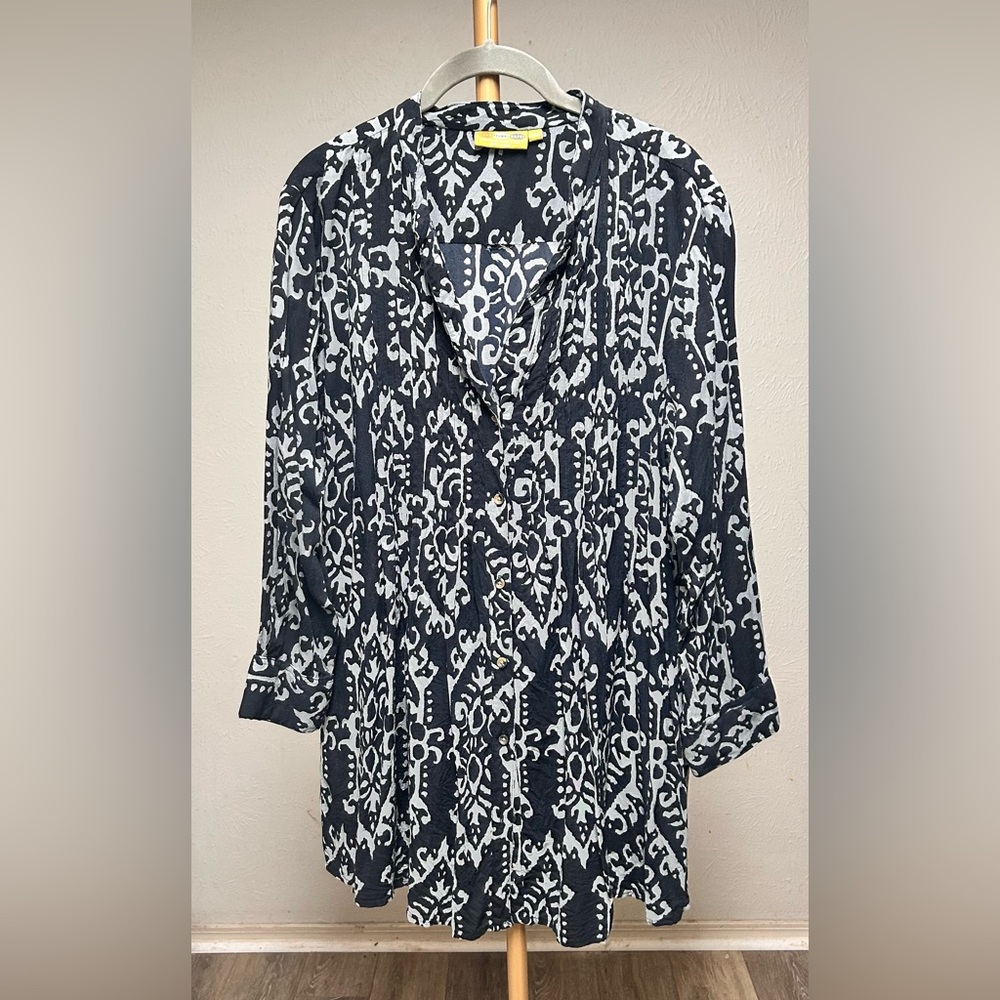 Rockflowerpaper L/XL Navy Gray Ikat Tunic Shirt Pintuck Boho